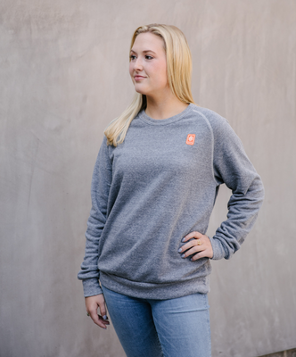 Load image into Gallery viewer, Everyday Raglan Sweatshirt - Eco Grey